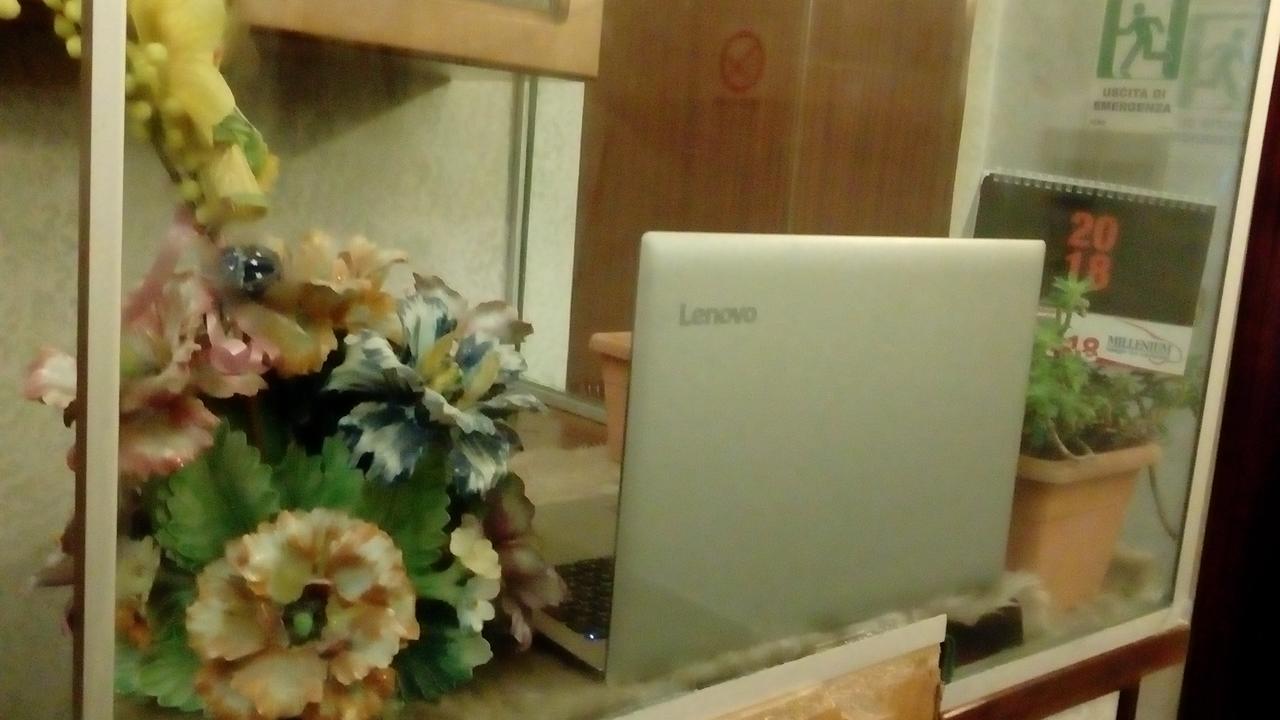 Palestro Guest House 247 โรม ภายนอก รูปภาพ